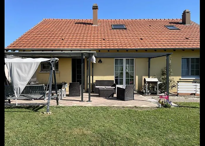 Проживание в семье Aline Robert *